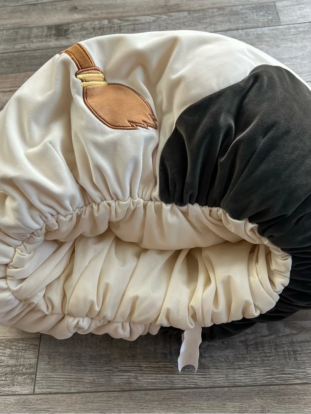 NWOT Squishmallows Cam the Witch Calico Cat Kids Costume